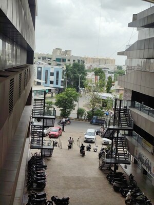   Office Space at Moti Nagar 1 – for Sale