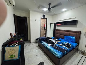 Bedroom in 3 BHK Builder Floor at Chittaranjan Park – for Rent