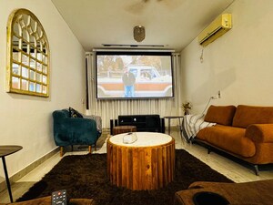 2 BHK Builder Floor For Rent in East Of Kailash