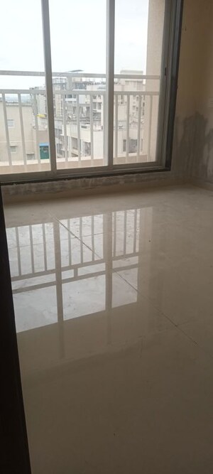Room in 2 BHK Apartment at Gami Eva, Ghansoli – for Rent