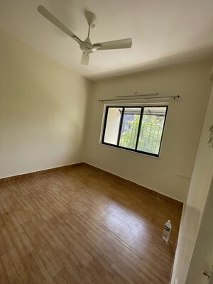 Room in 1 BHK Apartment at Nilanjali CHS, Kalyani Nagar – for Rent