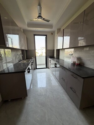 Kitchen in 3 BHK Builder Floor at Sector 51 – for Rent