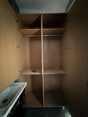 Furnished Amenities in 3 BHK Builder Floor at Sector 51 – for Rent