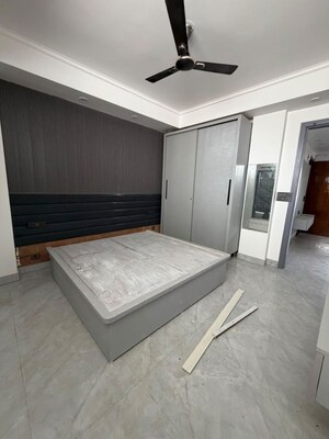 Bedroom in 3 BHK Builder Floor at Sector 51 – for Rent