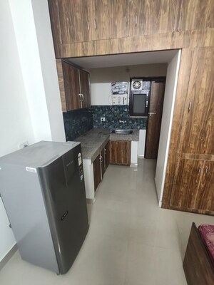 Kitchen in 1.5 BHK Builder Floor at Sector 26 – for Rent