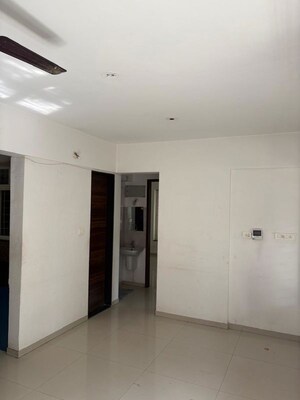 Room in 2 BHK Apartment at AG West One, Wakad – for Rent