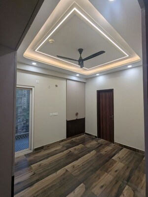 Room in  Office Space at Gaur City Center, Sector 4 Greater Noida – for Sale