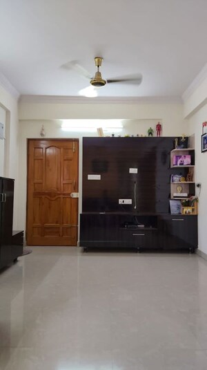 Room in 3 BHK Apartment at Uttarahalli – for Sale