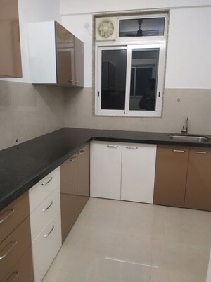 Kitchen in 1.5 BHK Apartment at Kalpataru Elitus, Mulund West – for Rent