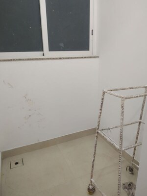  1.5 BHK Apartment at Kalpataru Elitus, Mulund West – for Rent