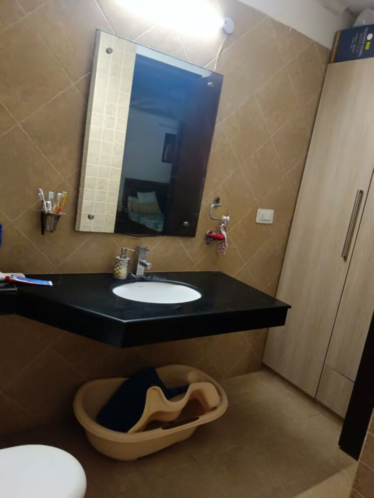 Attached Bathroom, conscient-hines-elevate 3.5 Bedroom 2295 Sq.Ft. Apartment In Sector 59 Gurgaon 10722743