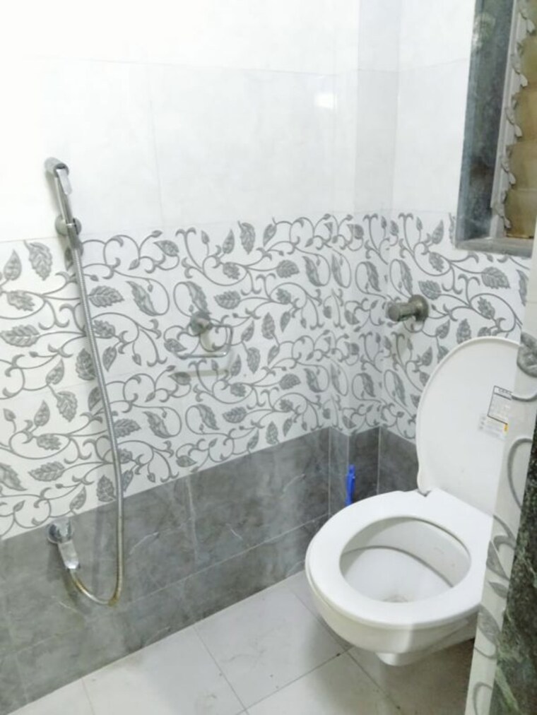 Bathroom, palm-springs-chs-airoli 1 Bedroom 610 Sq.Ft. Apartment In Airoli Sector 7 Navi Mumbai 10722761