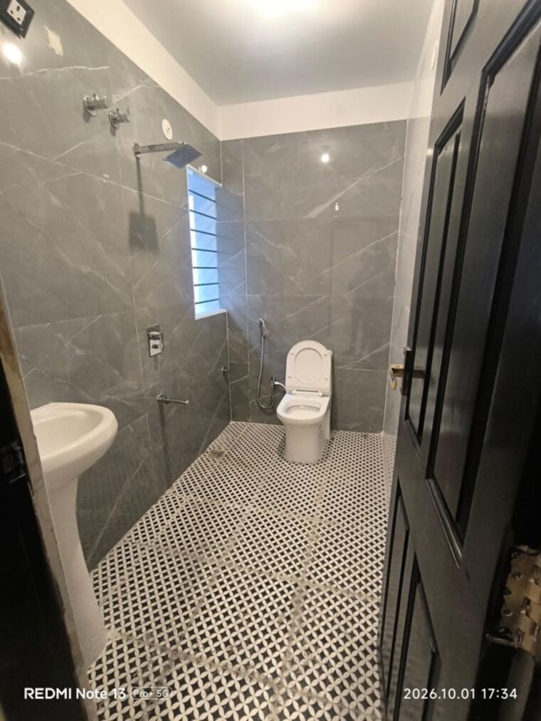Attached Bathroom, golden-crescent 2 Bedroom 1300 Sq.Ft. Apartment In Richards Town Bangalore 10722781