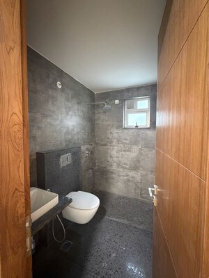 Furnished Amenities in 3 BHK Apartment at Bearys Cul De Sac, Richmond Town – for Rent