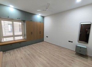 Room in 3 BHK Apartment at Sumadhura Olumpus, Financial District – for Rent