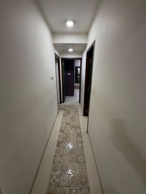  2 BHK Apartment at Andheri West – for Rent