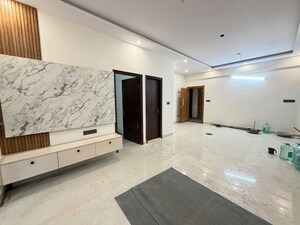 Room in 2 BHK Builder Floor at Frazer Town – for Sale