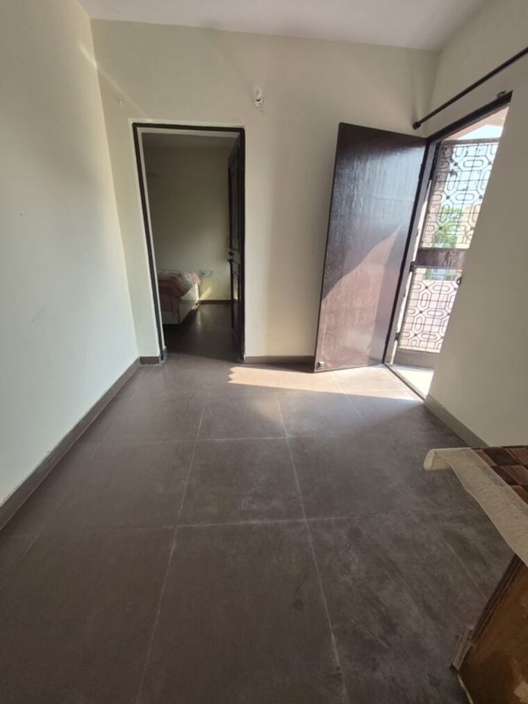 Master Bedroom, mayur vihar 2 Bedroom 800 Sq.Ft. Apartment In Mayur Vihar Delhi 10722910