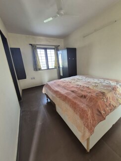 2 BHK +Apartment For Rent in Mayur Vihar