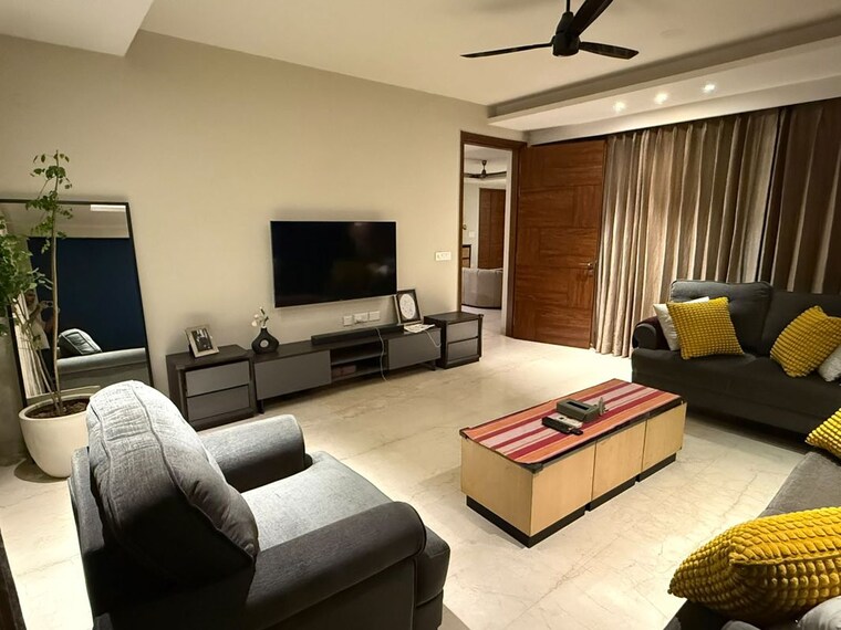 Living Room, unitech-south-city-ii 5 Bedroom 4500 Sq.Ft. Builder Floor In Sector 50 Gurgaon 10722916