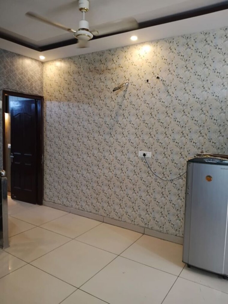 undefined, badal colony 2 Bedroom 150 Sq.Yd. Independent House In Badal Colony Zirakpur 10722911