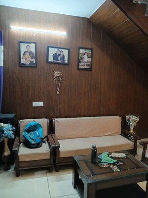 Furnished Amenities in 2 BHK Independent House at Badal Colony – for Rent