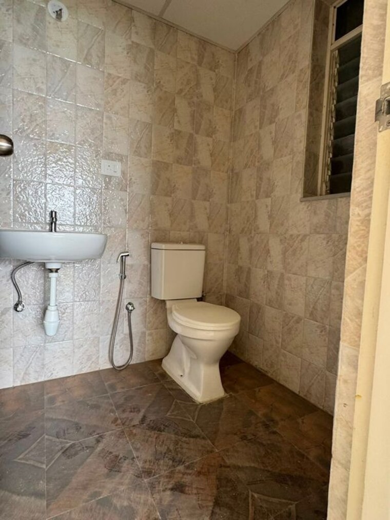 Bathroom, mahindra-happinest-kalyan 2 Bedroom 653 Sq.Ft. Apartment In Kalyan West Thane 10722908