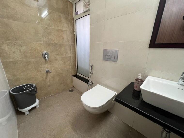Bathroom, lodha-woods 1 Bedroom 650 Sq.Ft. Apartment In Kandivali East Mumbai 10722932