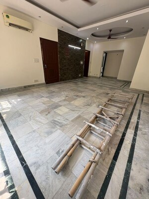 Kitchen in 3 BHK Builder Floor at Palam Vihar – for Rent