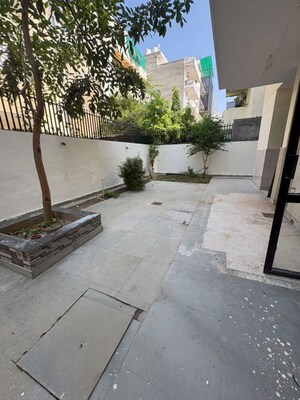 Balcony in 3 BHK Builder Floor at Palam Vihar – for Rent