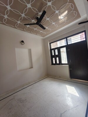 Room in 5 BHK Villa at Mansarovar – for Sale
