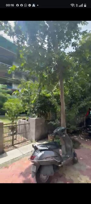 Balcony in 6+ BHK Independent House at Sector 72 – for Sale