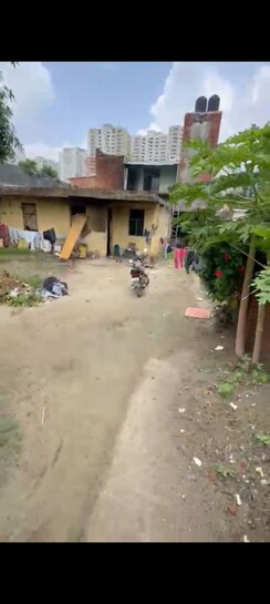 Plot For Sale in Sector 51