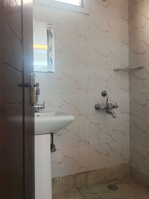Floor Plan in 3 BHK Builder Floor at Greater Kailash I – for Rent