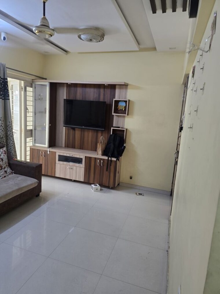 Living Room, gk-dwarka-sai 2 Bedroom 690 Sq.Ft. Apartment In Rahatani Pune 10723028