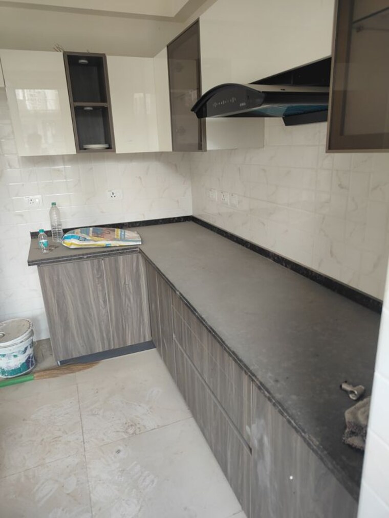Kitchen, bestech-park-view-altura 3.5 Bedroom 2150 Sq.Ft. Apartment In Sector 79 Gurgaon 10723049