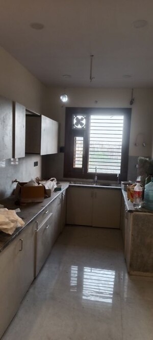 Kitchen in 3 BHK Builder Floor at BPTP Parkland Pride Phase 2, Sector 77 – for Rent