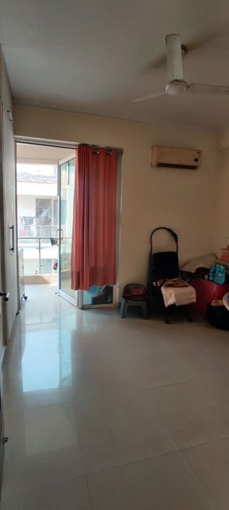 Living Room, pyramid-altia 3 Bedroom 742 Sq.Ft. Apartment In Sector 70 Gurgaon 10723064