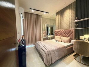 Bedroom in 3 BHK Builder Floor at Pir Machalla – for Sale