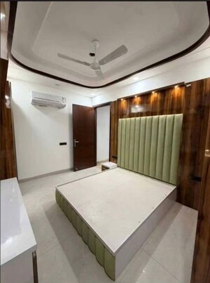 Bedroom in 2 BHK Builder Floor at Kalkaji – for Rent