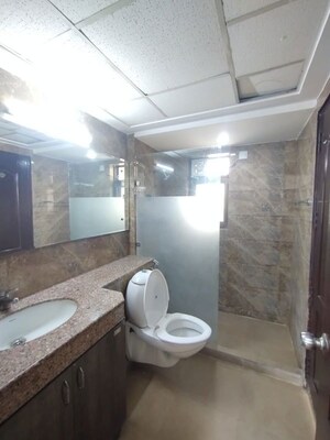 Bathroom in 3.5 BHK Apartment at Unitech The Residences Sector 33, Sector 33 – for Rent