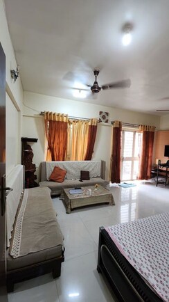 2 BHK +Apartment For Rent in Om Faith