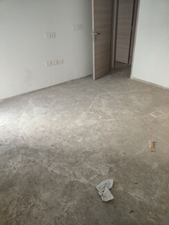3 BHK +Builder Floor For Sale in Signature Global City 79B