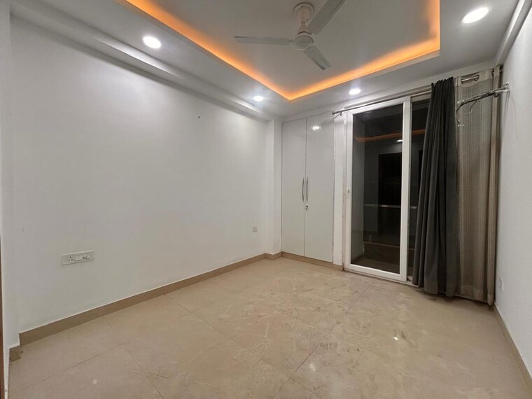 Room, chattarpur 3 Bedroom 1250 Sq.Ft. Apartment In Chattarpur Delhi 10723107