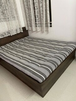 2 BHK Apartment For Rent in Vasudha Parnika