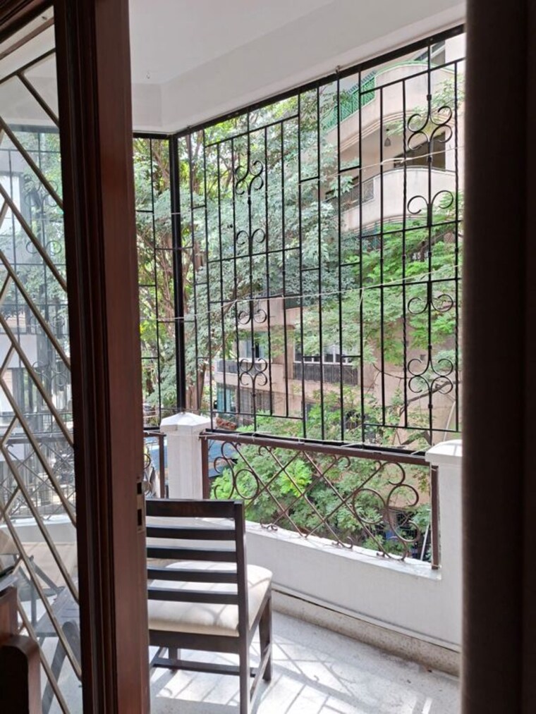 Balcony, regency-place 3 Bedroom 2100 Sq.Ft. Apartment In Richmond Road Bangalore 10722532
