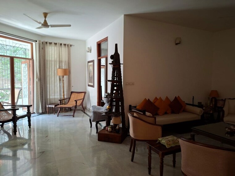 Living Room, regency-place 3 Bedroom 2100 Sq.Ft. Apartment In Richmond Road Bangalore 10722532