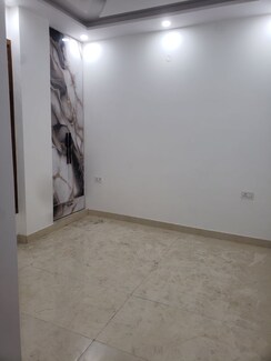 2 BHK Builder Floor For Sale in Virender Nagar