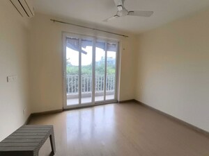 Room in 3 BHK Builder Floor at Sector 22 – for Rent
