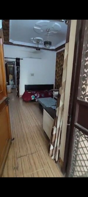2 BHK Builder Floor For Rent in Moti Nagar